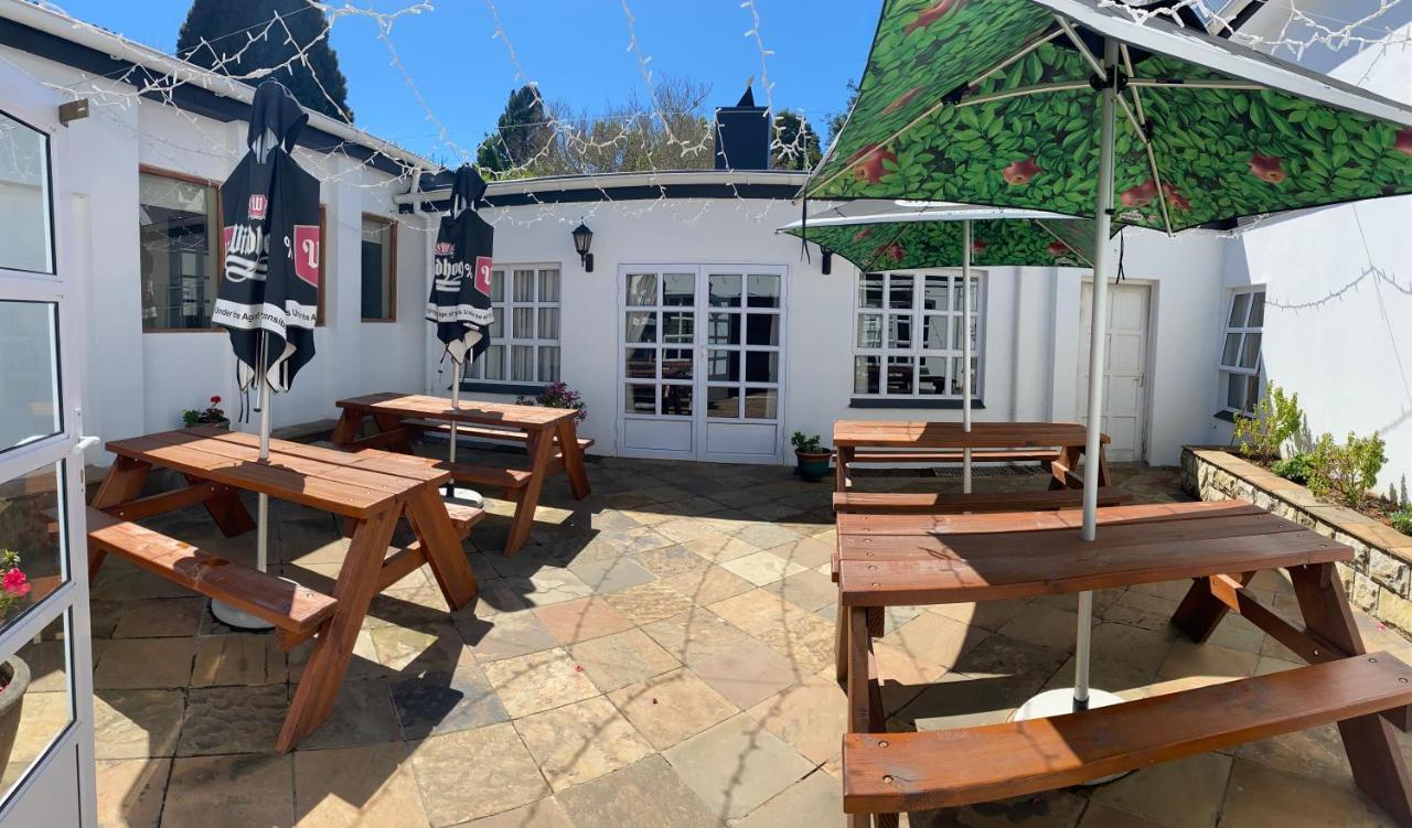 The Historic Hogsback Inn Экстерьер фото